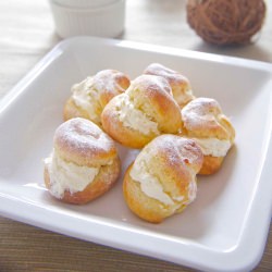 Cream Puffs w/ Chantilly Cream - Recipe photo by ThePleasureMonger