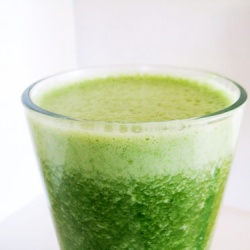 Orange-Greensicle Smoothie - Recipe photo by buddinglotus