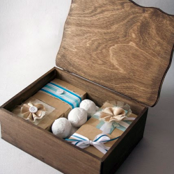 DIY Cookie Favor Box - Recipe photo by sy37