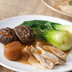 Braised Mushrooms with Abalone - Recipe photo by noobcook