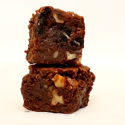 Oreo Brownies - Recipe photo by adventuresmadefromscratch