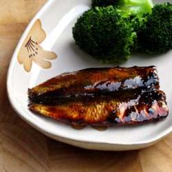 Teriyaki Sardines - Recipe photo by IrvingWashington