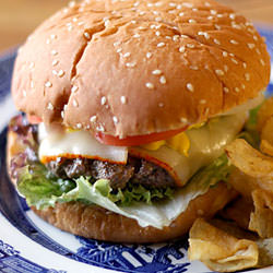 Cheeseburger - Recipe photo by Hilah Cooking