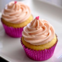 Strawberry Lemonade Cupcakes - Recipe photo by CookingAgents