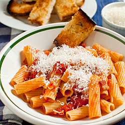 Pasta w/ Tomato & Bacon Sauce - Recipe photo by kitchenriffs
