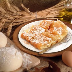 Bougatsa - Recipe photo by olibiakos