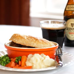 Steak and Guinness Pie - Recipe photo by 2stews