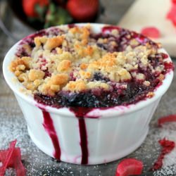 Rhubarb Berry Crumbles - Recipe photo by cherryteacakes