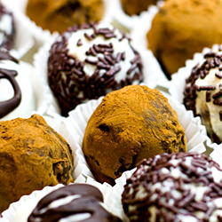 Cake Balls - Recipe photo by leavesofwheatgrass