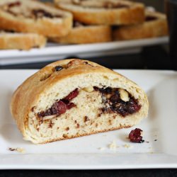 Yeasted Meringue Coffee Cake - Recipe photo by Aparna