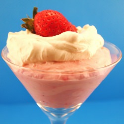 Strawberry Cheesecake Mousse - Recipe photo by thealchemist