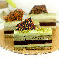 Green Tea – Pistachio Cakes - Recipe photo by lisamichele