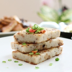 Dim Sum Classic – Turnip Cake - Recipe photo by Yi