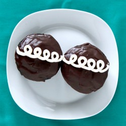 Homemade Hostess Cupcake - Recipe photo by 52kitchenadventures