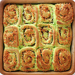 Coconut Pandan Rolls - Recipe photo by rotinrice