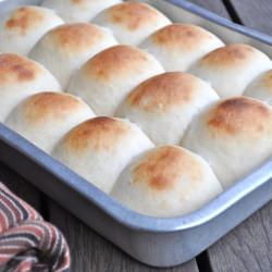 Dinner Rolls - Recipe photo by aishahias