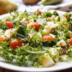 Ensalada de Peras y Queso Azul - Recipe photo by Silviamdt