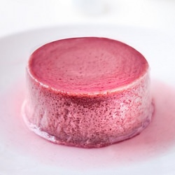 Blackberry Crème Caramel - Recipe photo by taranii