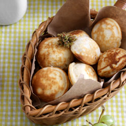 Aebleskiver - Recipe photo by Delicious Shots