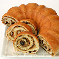 Potica Slovenian Nut Roll - Recipe photo by rotinrice