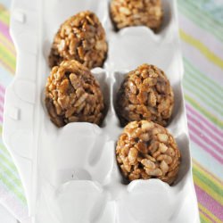 Nutella Crispy Treats Easter Eggs - Recipe photo by savorthethyme