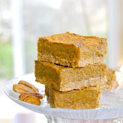 Oatmeal Pumpkin Bars - Recipe photo by Clean Green Simple