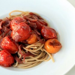 Pasta with Wine Sauce and Tomatoes - Recipe photo by cocinaparaemancipados