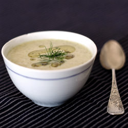 Broccoli + Blue Cheese Soup - Recipe photo by tresjolie