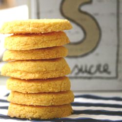 Rustic Polenta Cookies - Recipe photo by nutsaboutfood