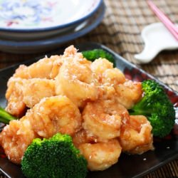 Chinese Buffet Style Coconut Shrimp - Recipe photo by Yi