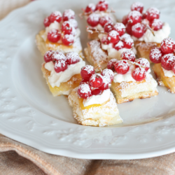 Puff Pastry & Red Currant - Recipe photo by anemone