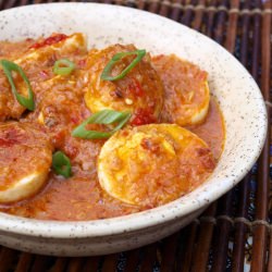 Indonesian Spicy Eggs - Recipe photo by TessaMia
