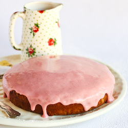 Earl Grey Cake & Rhubarb Icing - Recipe photo by raspberricupcakes