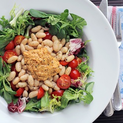 Hummus Salad - Recipe photo by saladpride