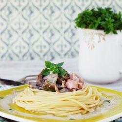 Spaghetti Con Prosciutto, Funghi e Asparagi - Recipe photo by sneige