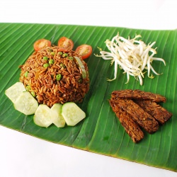 Nasi Goreng with Tempeh - Recipe photo by dinks