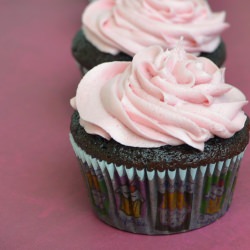 Chocolate Raspberry Cupcakes - Recipe photo by bekita