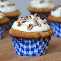 Vegan Butter Pecan Cupcakes - Recipe photo by thetolerantvegan
