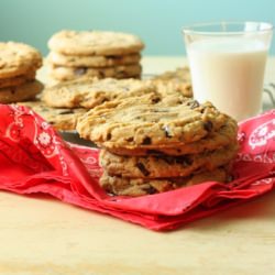 Egg-Free Chocolate Chip Cookies - Recipe photo by foodiehouse