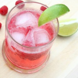 Raspberry Limeade - Recipe photo by notsoskinnybaker