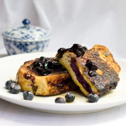 French Toast Stuffed with Blueberry - Recipe photo by SweetSavoryPlanet