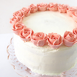 Tender White Cake - Recipe photo by amirabreslow