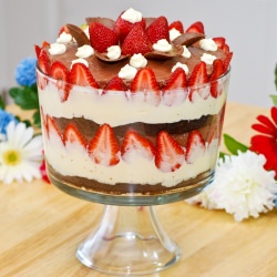 Chocolate and Strawberry Trifle - Recipe photo by PinayInTexas