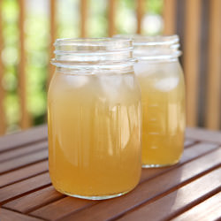 Earl Grey Lemonade - Recipe photo by laraswanson