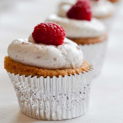 White Chocolate Cupcakes - Recipe photo by foodsofourlives