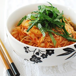 Kimchi Bibim Guksu (Spicy Cold Noodles) - Recipe photo by hyosunro