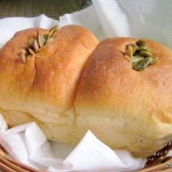 Meat Floss Buns - Recipe photo by Cheah