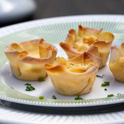 Crab Rangoon Cups - Recipe photo by livelovepasta