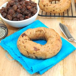 Cinnamon Raisin Bagels - Recipe photo by sweetpeaskitchen