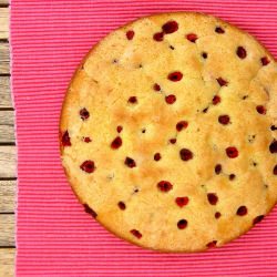 Raspberry Buttermilk Cake - Recipe photo by lecarousel